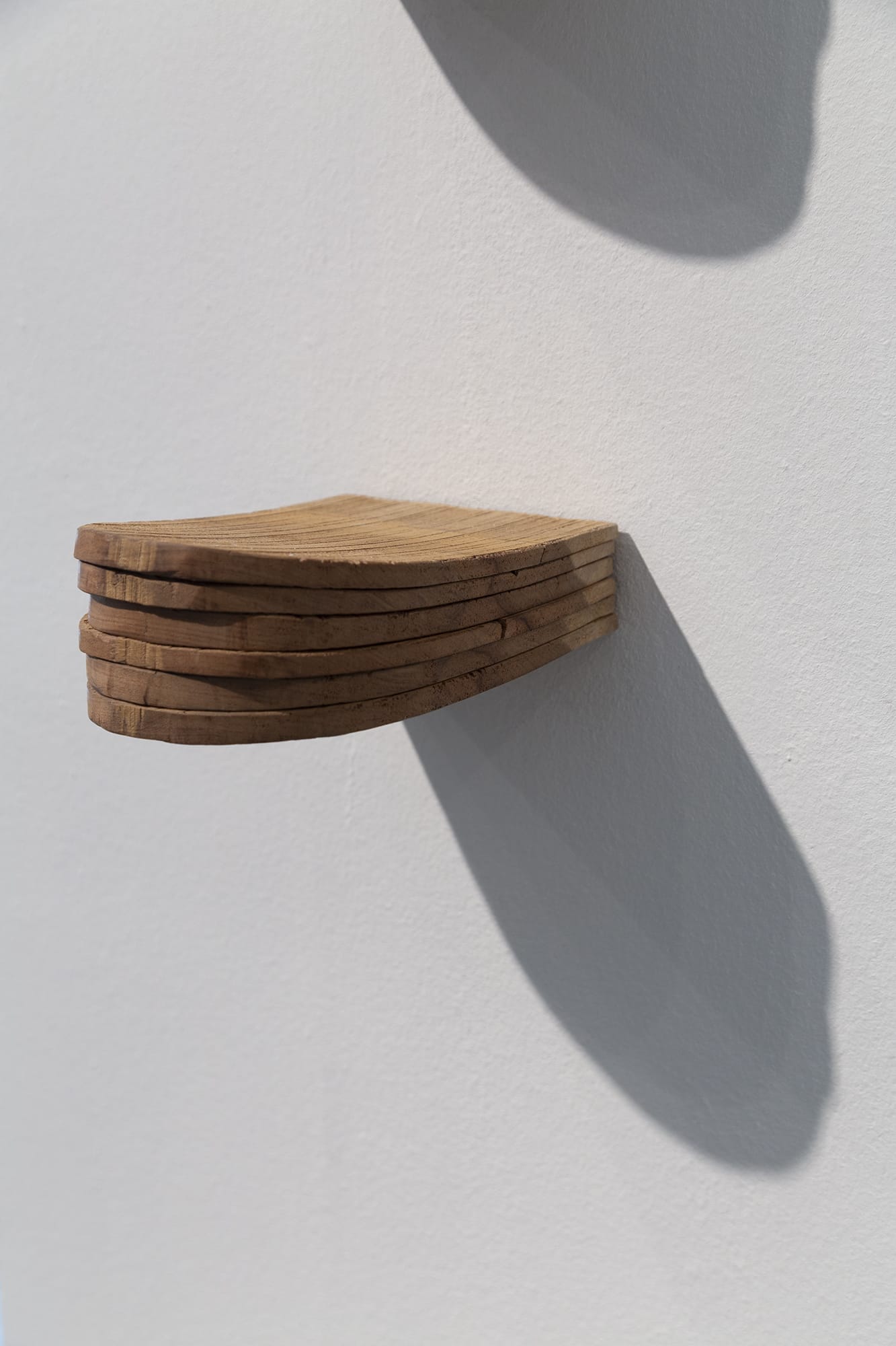 Fuentesal Arenillas Bóveda II, Bóveda III Madera de castaño 7 x 13 x 17 cm